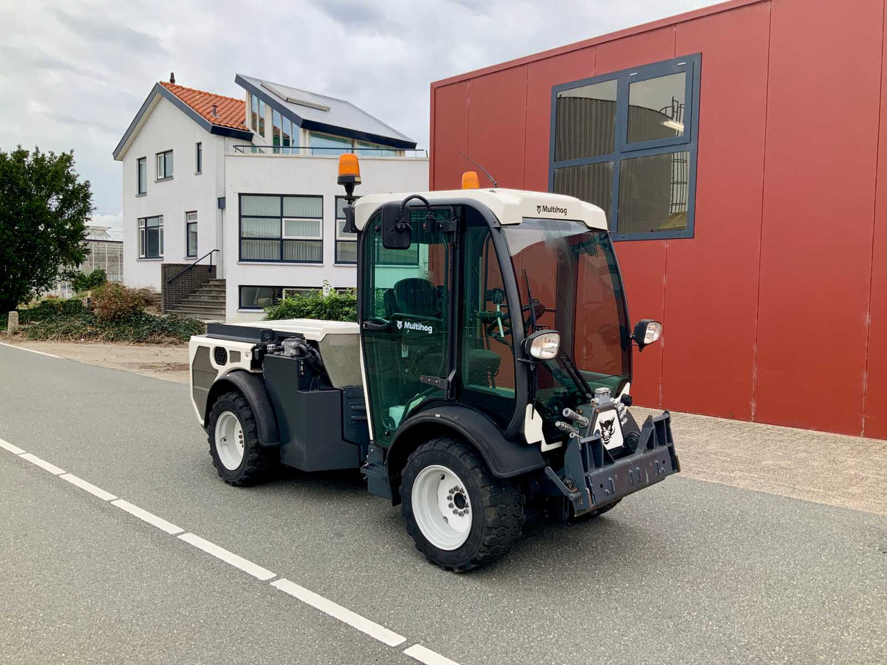 Multihog MX-C75 - Tractor: afbeelding 3 Multihog MX-C75 - Tractor: afbeelding 3