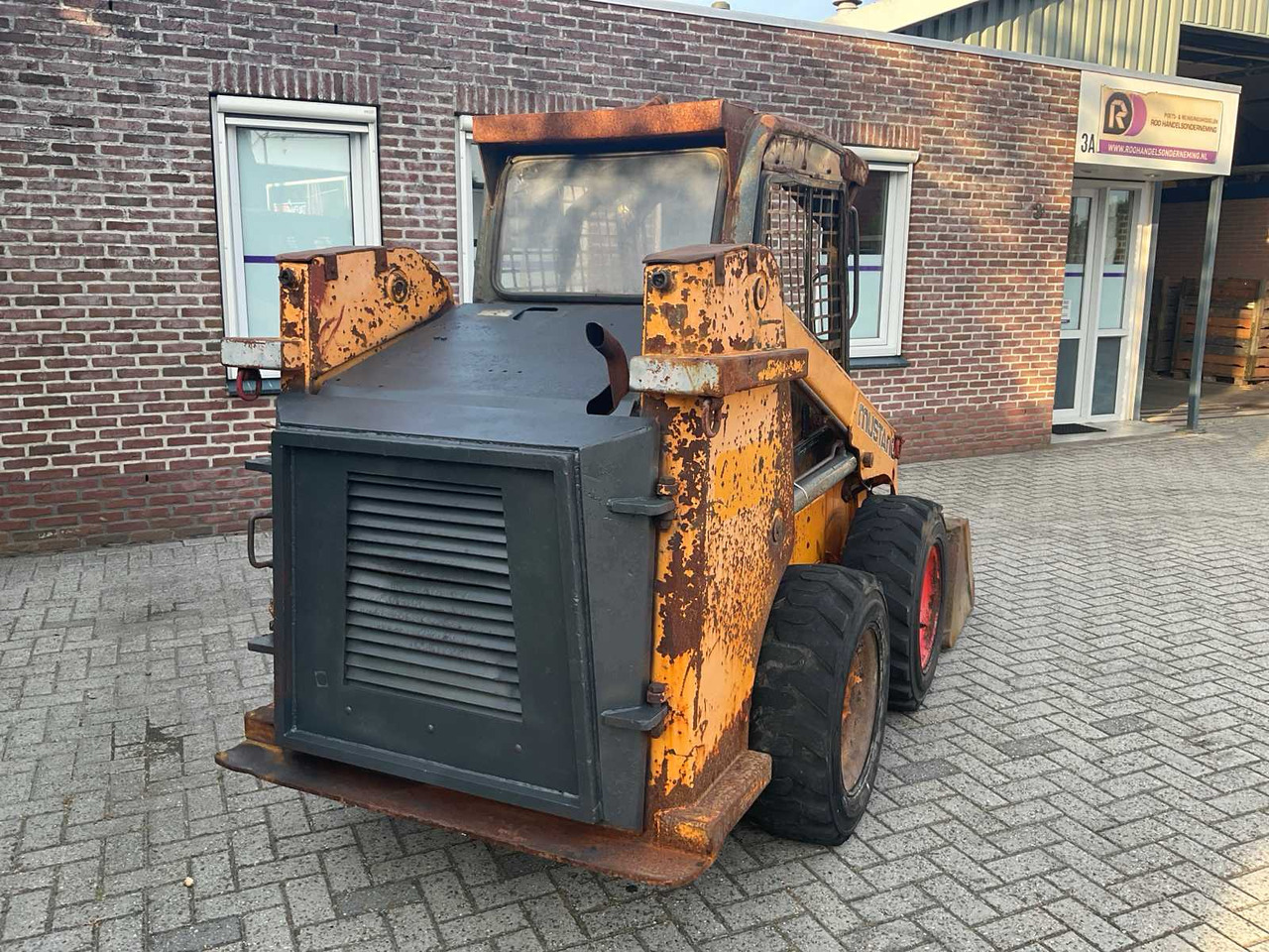 Mustang 2044 - Schranklader: afbeelding 5 Mustang 2044 - Schranklader: afbeelding 5