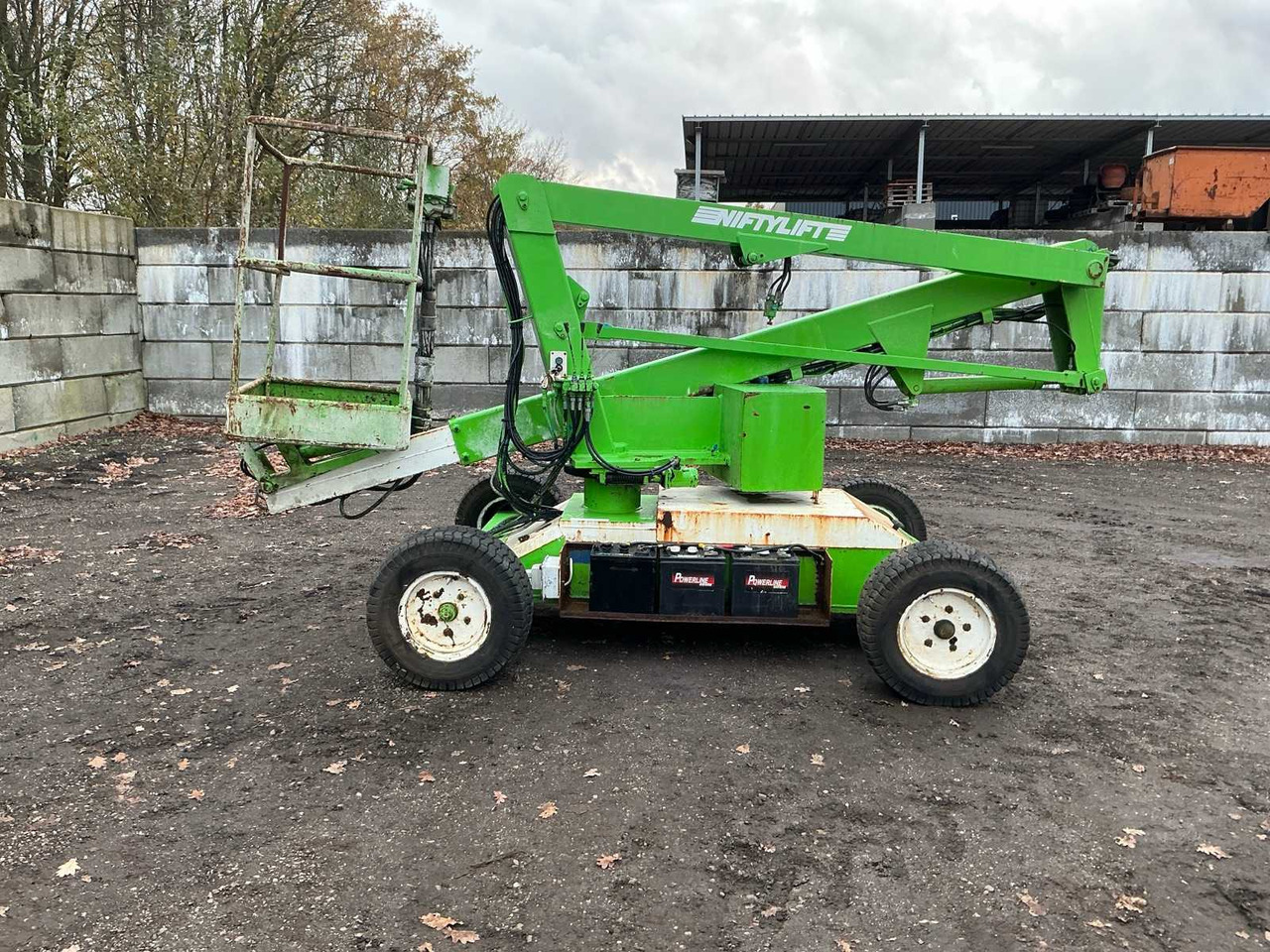 NIFTYLIFT AERIAL PLATFORM DEFECTIVE - Hoogwerker: afbeelding 2 NIFTYLIFT AERIAL PLATFORM DEFECTIVE - Hoogwerker: afbeelding 2