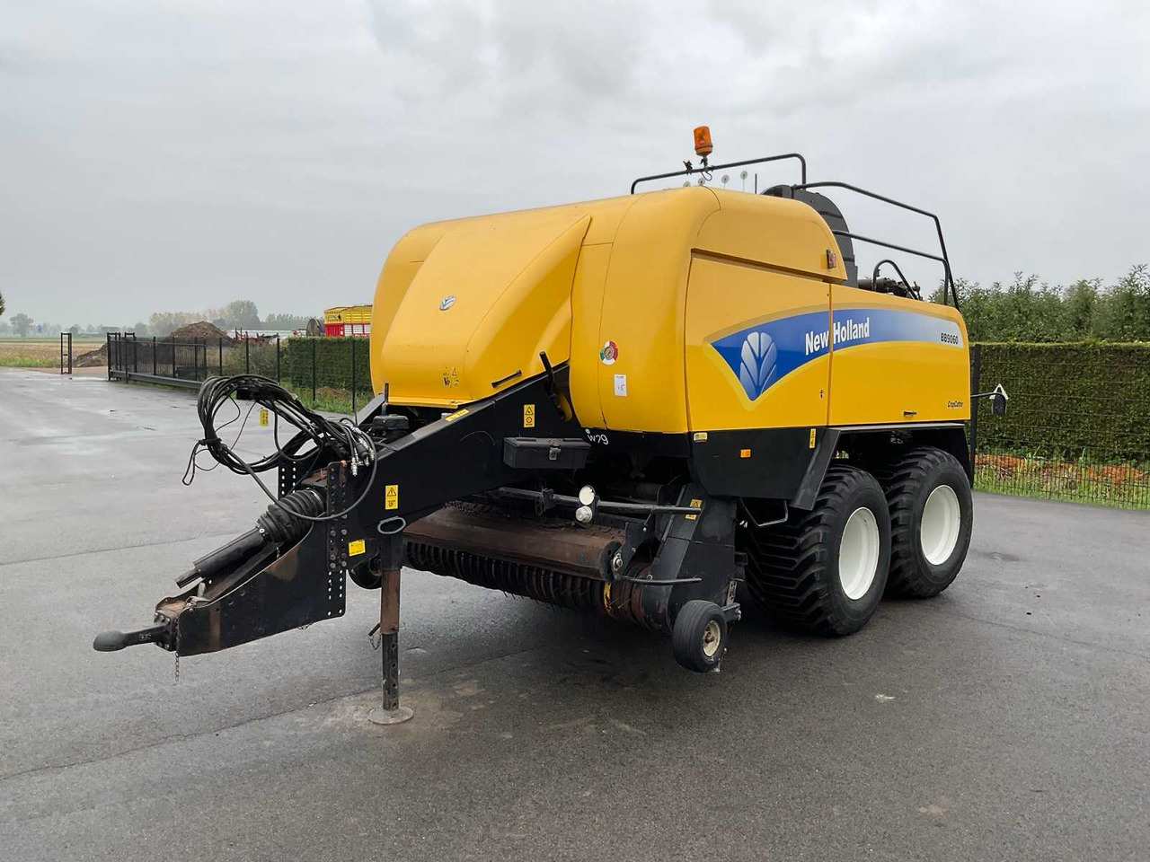 New Holland BB 9060 - Vierkante balenpers: afbeelding 3 New Holland BB 9060 - Vierkante balenpers: afbeelding 3