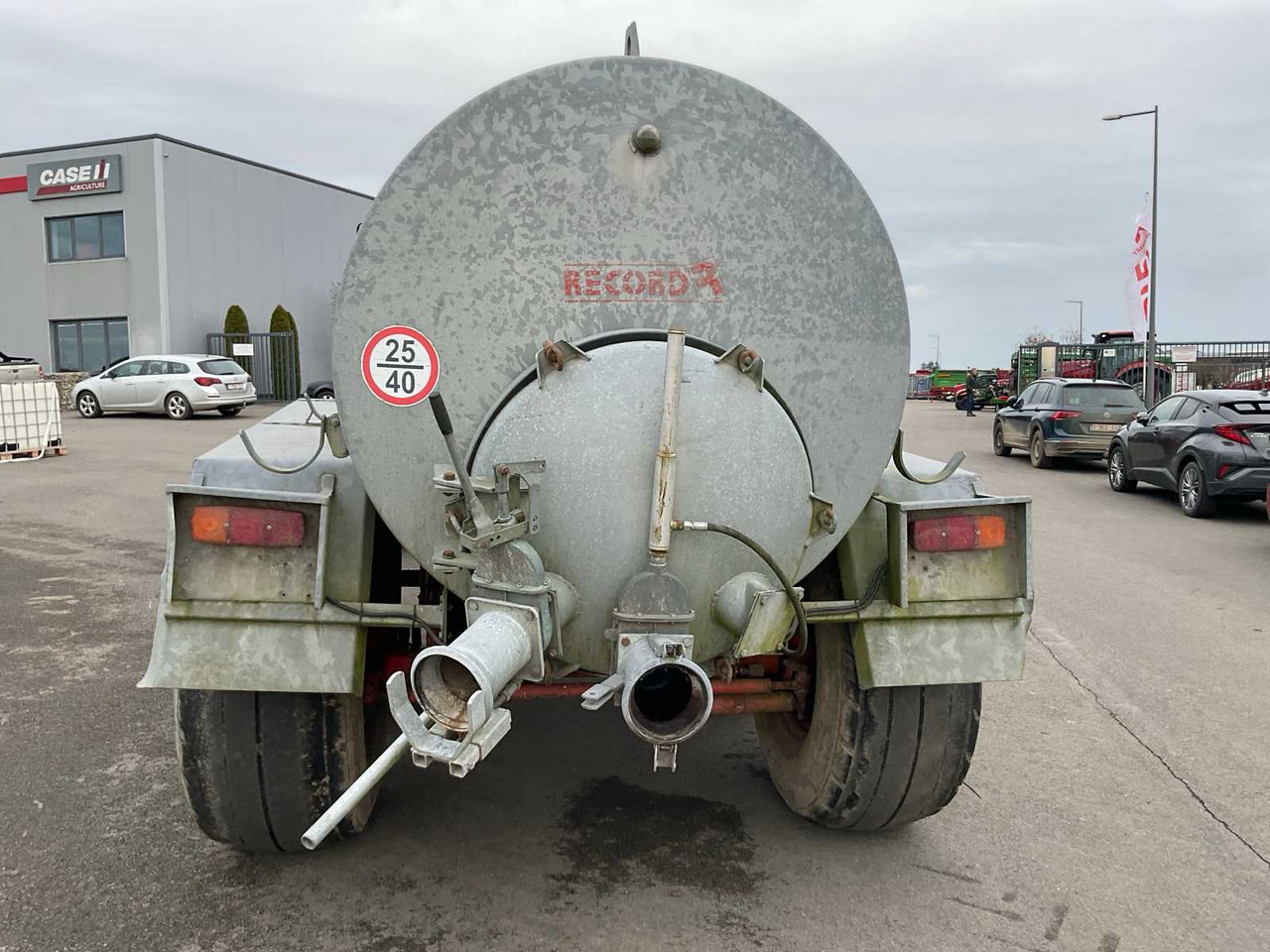 Record V950 - Mesttank: afbeelding 5 Record V950 - Mesttank: afbeelding 5