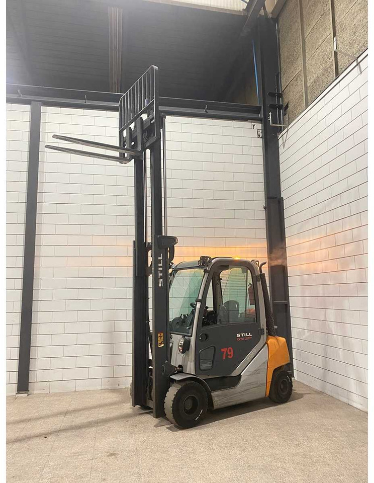STILL - 2018 - RX 70-20/600 T - FORKLIFT - Heftruck: afbeelding 3 STILL - 2018 - RX 70-20/600 T - FORKLIFT - Heftruck: afbeelding 3