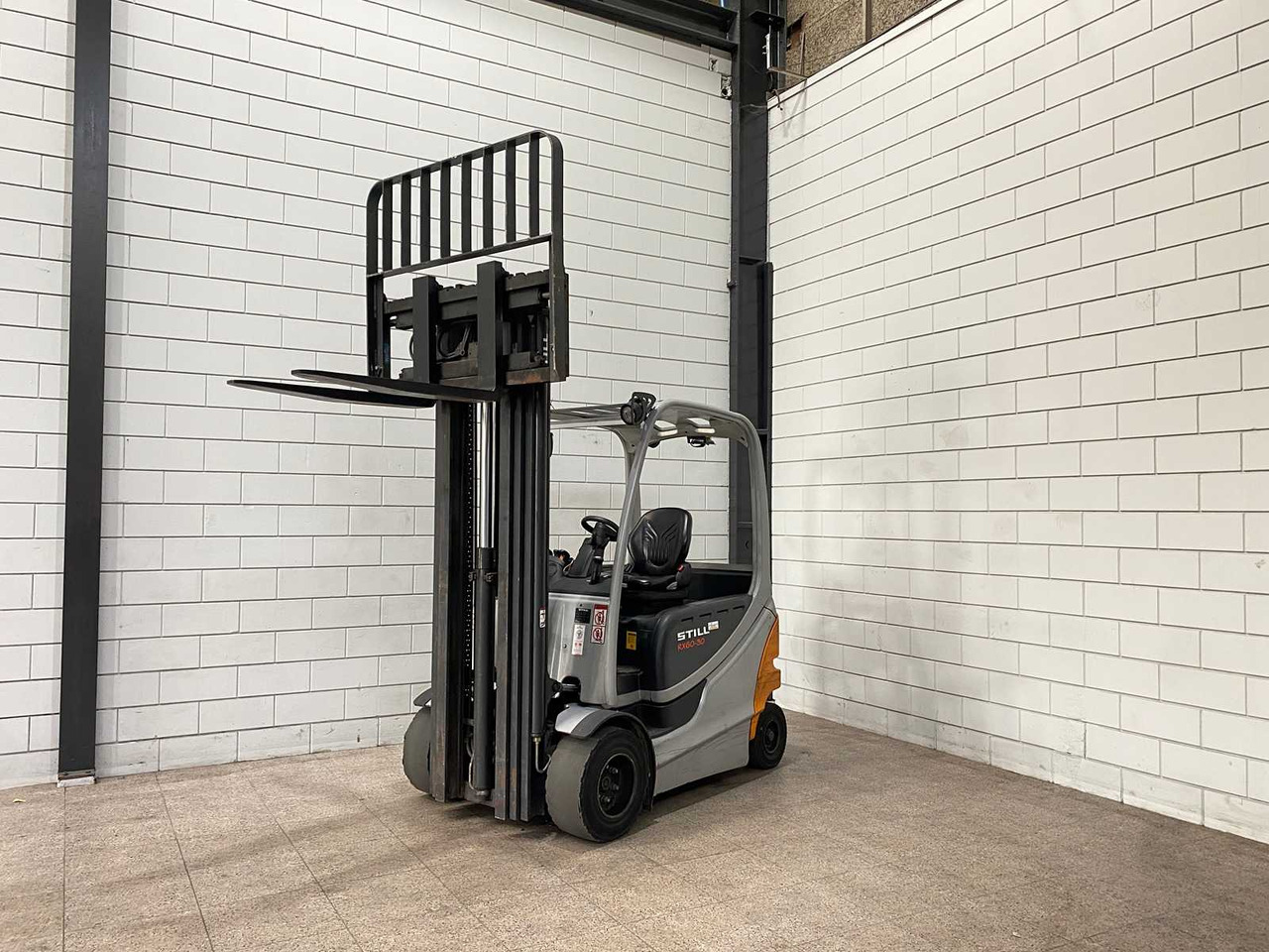 STILL - RX60-30 - FORKLIFT TRIPLEX - FREE-LIFT - SIDE-SHIFT - Heftruck: afbeelding 2 STILL - RX60-30 - FORKLIFT TRIPLEX - FREE-LIFT - SIDE-SHIFT - Heftruck: afbeelding 2