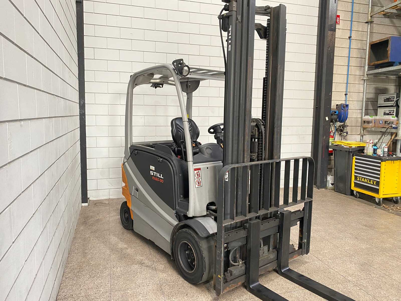STILL - RX60-30 - FORKLIFT TRIPLEX - FREE-LIFT - SIDE-SHIFT - Heftruck: afbeelding 4 STILL - RX60-30 - FORKLIFT TRIPLEX - FREE-LIFT - SIDE-SHIFT - Heftruck: afbeelding 4