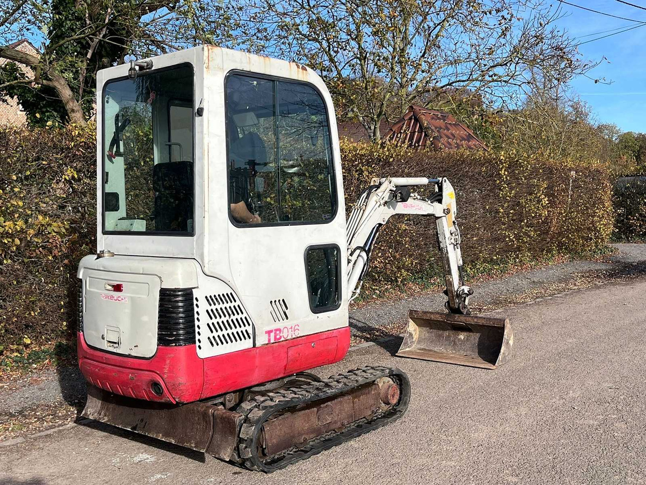 TAKEUCHI TB016 MINI EXCAVATOR - Minigraafmachine: afbeelding 2 TAKEUCHI TB016 MINI EXCAVATOR - Minigraafmachine: afbeelding 2
