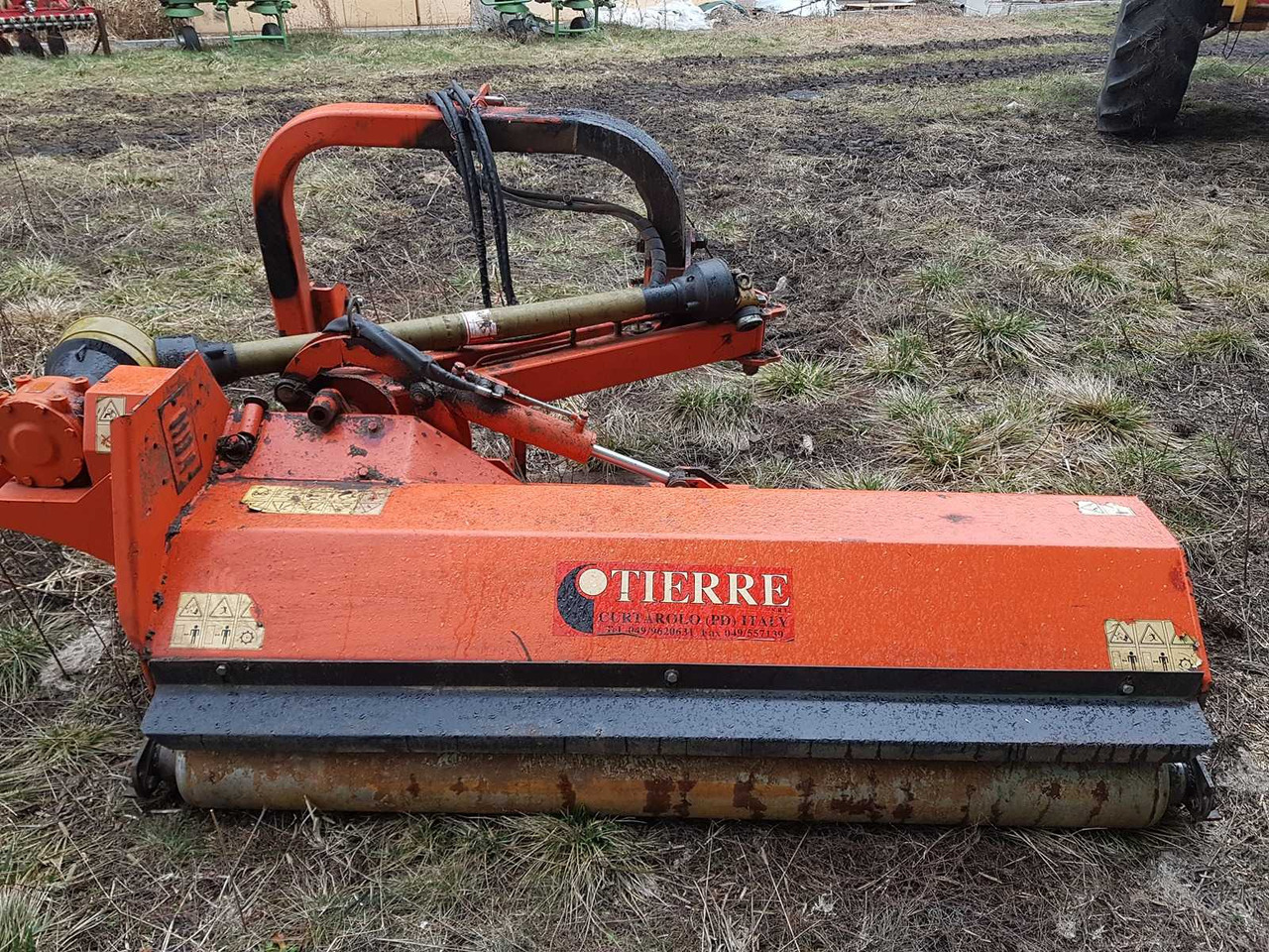 TIERRE TCL - Klepelmaaier/ Mulcher: afbeelding 1 TIERRE TCL - Klepelmaaier/ Mulcher: afbeelding 1