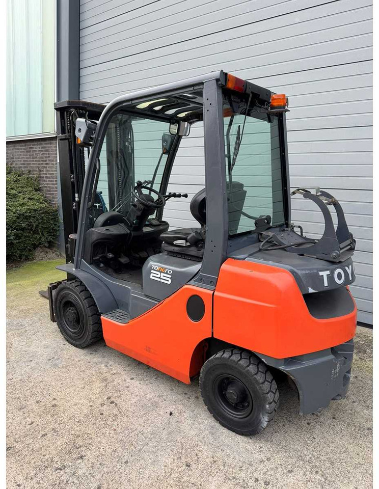 TOYOTA - 2017 - 02-8-FGF-25 - 4.7M TRIPLEX - FORKLIFT - Heftruck: afbeelding 3 TOYOTA - 2017 - 02-8-FGF-25 - 4.7M TRIPLEX - FORKLIFT - Heftruck: afbeelding 3