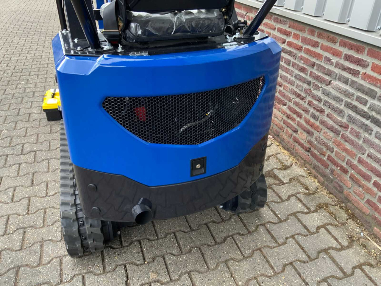 UF Equipment NM-E15 - Rupsgraafmachine: afbeelding 5 UF Equipment NM-E15 - Rupsgraafmachine: afbeelding 5