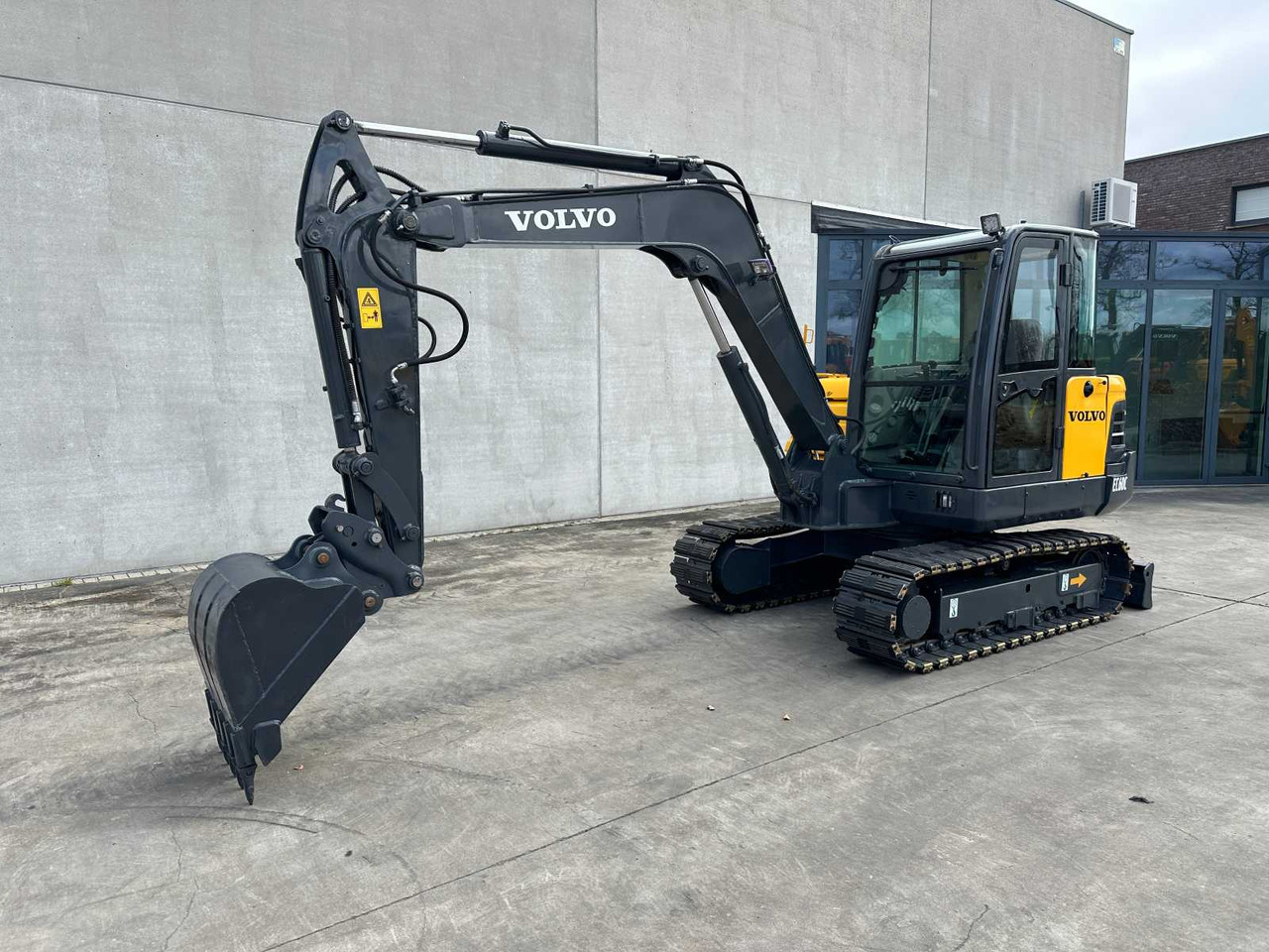 Volvo EC60C - Rupsgraafmachine: afbeelding 1 Volvo EC60C - Rupsgraafmachine: afbeelding 1
