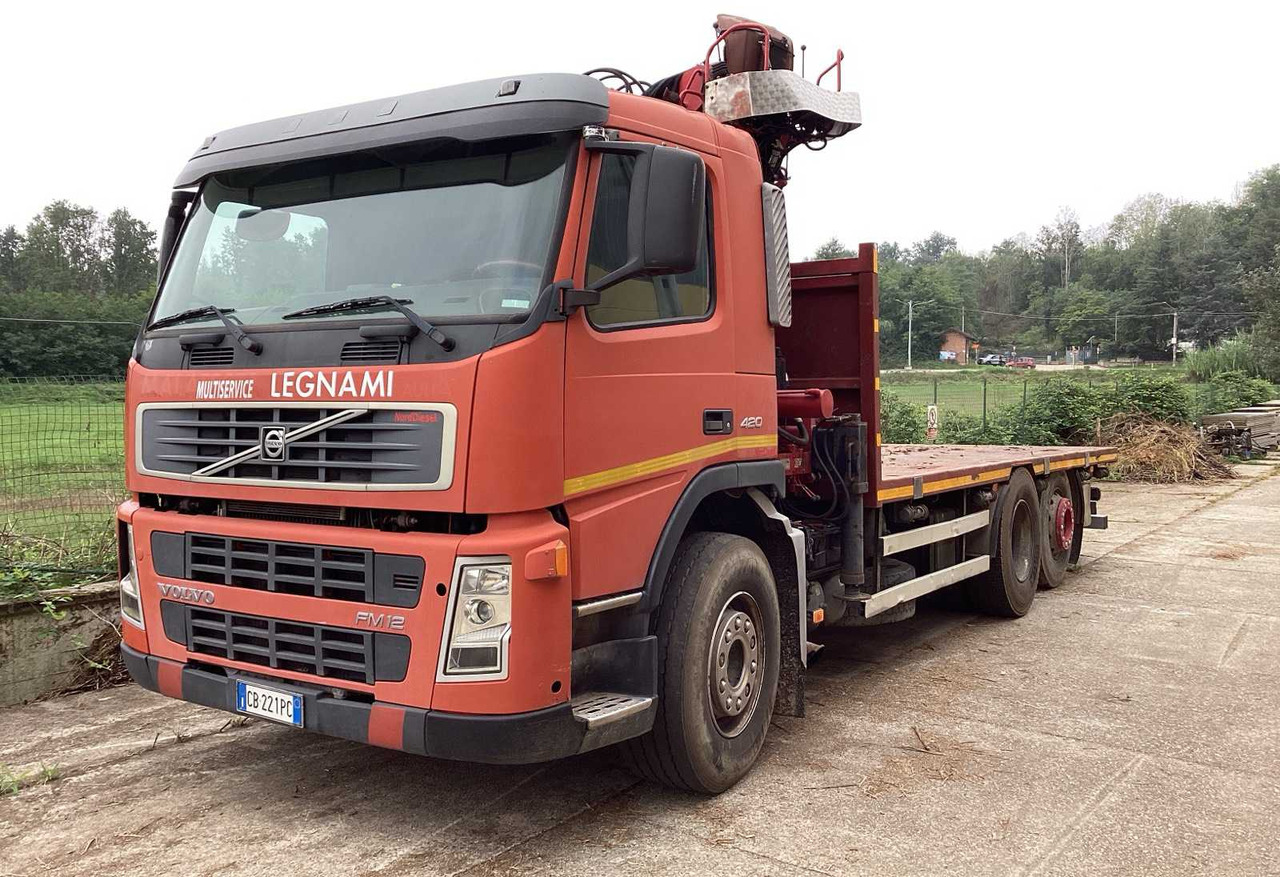 2002 VOLVO FM12 460 TRUCK WITH TRAILER - Vrachtwagen: afbeelding 1 2002 VOLVO FM12 460 TRUCK WITH TRAILER - Vrachtwagen: afbeelding 1
