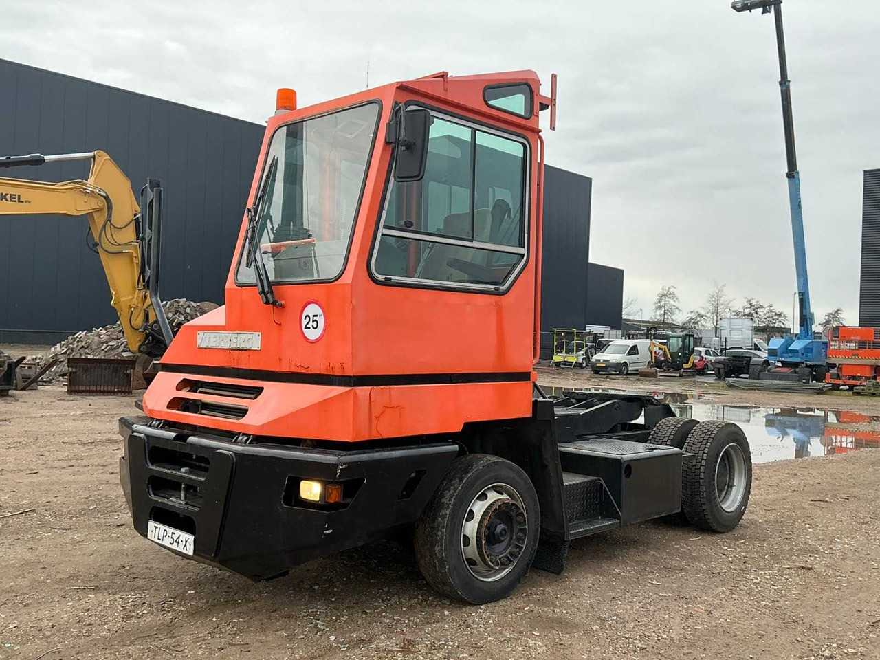 2003 TERBERG YT220 TERMINAL TRACTOR - Vrachtwagen: afbeelding 1 2003 TERBERG YT220 TERMINAL TRACTOR - Vrachtwagen: afbeelding 1