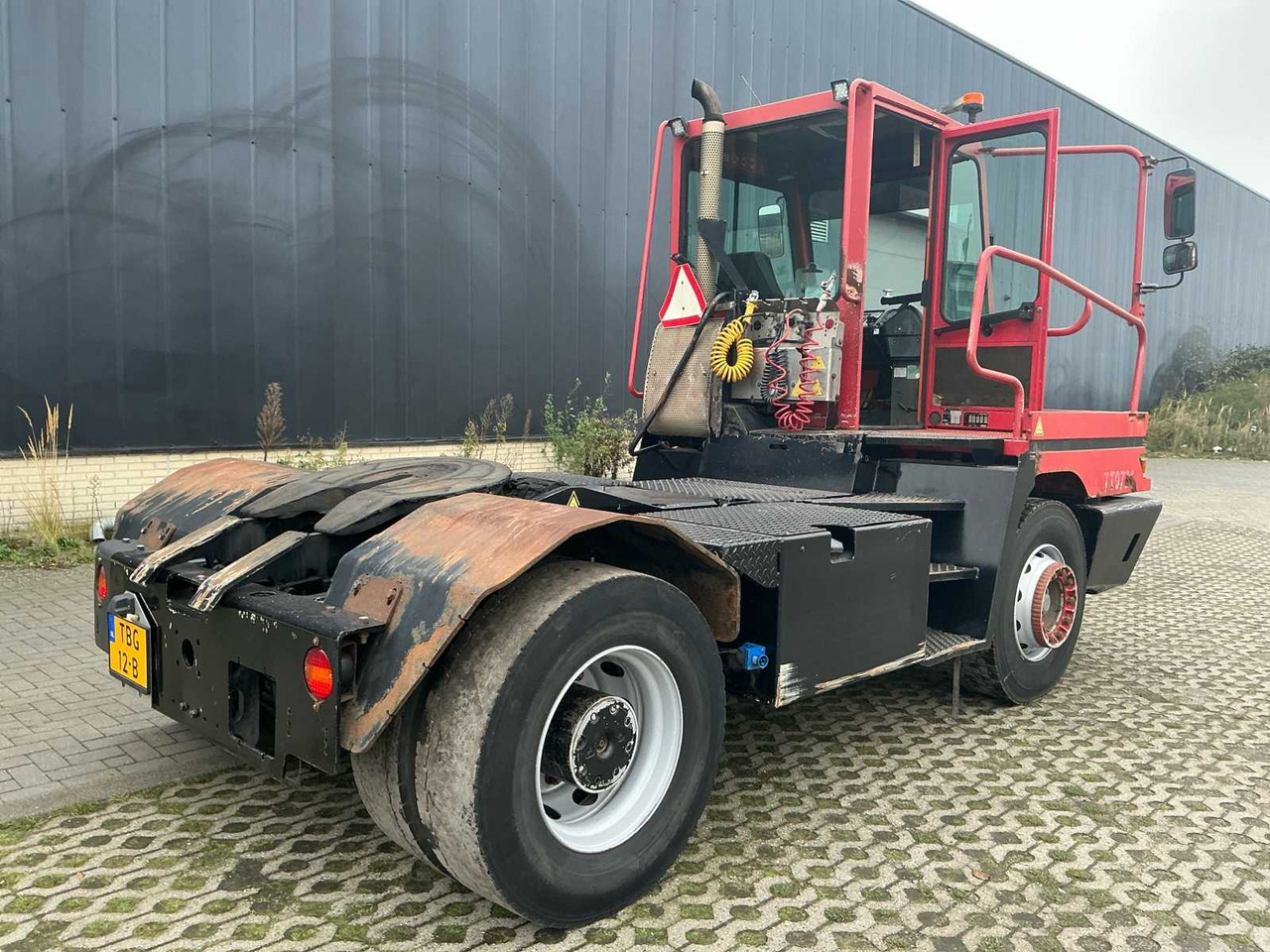 2008 TERBERG YT182 TERMINAL TRACTOR - Vrachtwagen: afbeelding 5 2008 TERBERG YT182 TERMINAL TRACTOR - Vrachtwagen: afbeelding 5