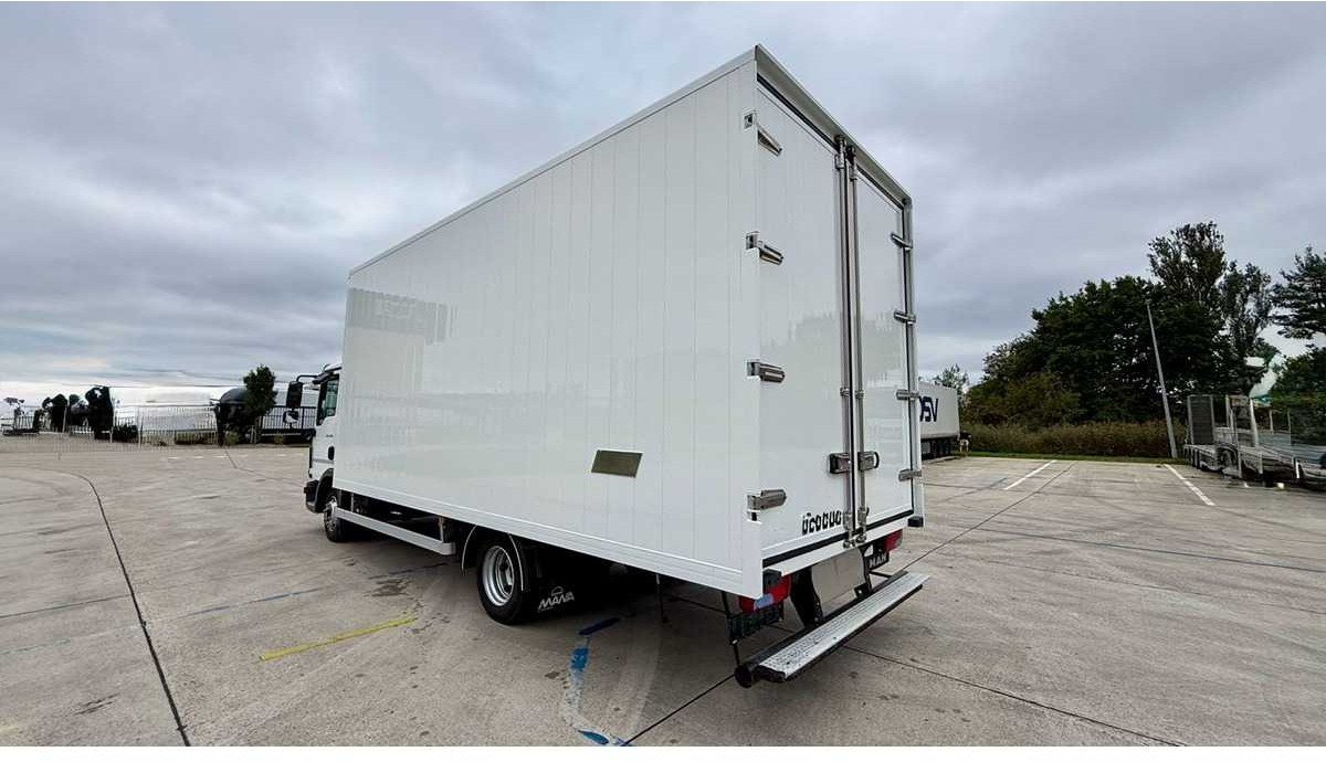 2016 MAN TGL 7.150 TRUCK - Vrachtwagen: afbeelding 4 2016 MAN TGL 7.150 TRUCK - Vrachtwagen: afbeelding 4