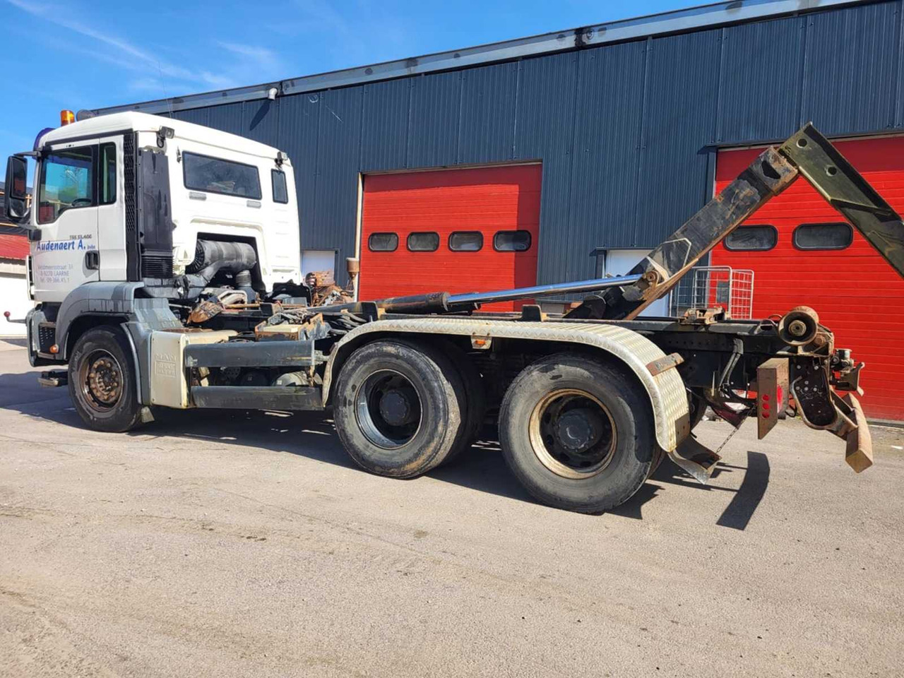 MAN - 2009 - TGS 33.400 - 6X4 AMPLIROLL TRUCK - Vrachtwagen: afbeelding 3 MAN - 2009 - TGS 33.400 - 6X4 AMPLIROLL TRUCK - Vrachtwagen: afbeelding 3