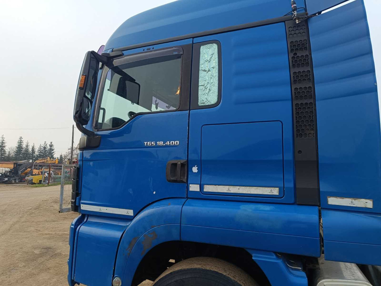 Vrachtwagen MAN - TGS 18.400 4X4 BBS - TRUCK - 2010: afbeelding 14 Vrachtwagen MAN - TGS 18.400 4X4 BBS - TRUCK - 2010: afbeelding 14