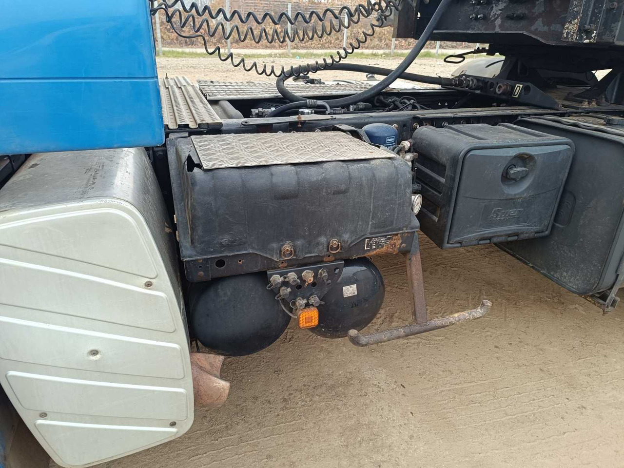 Vrachtwagen MAN - TGS 18.400 4X4 BBS - TRUCK - 2010: afbeelding 16 Vrachtwagen MAN - TGS 18.400 4X4 BBS - TRUCK - 2010: afbeelding 16