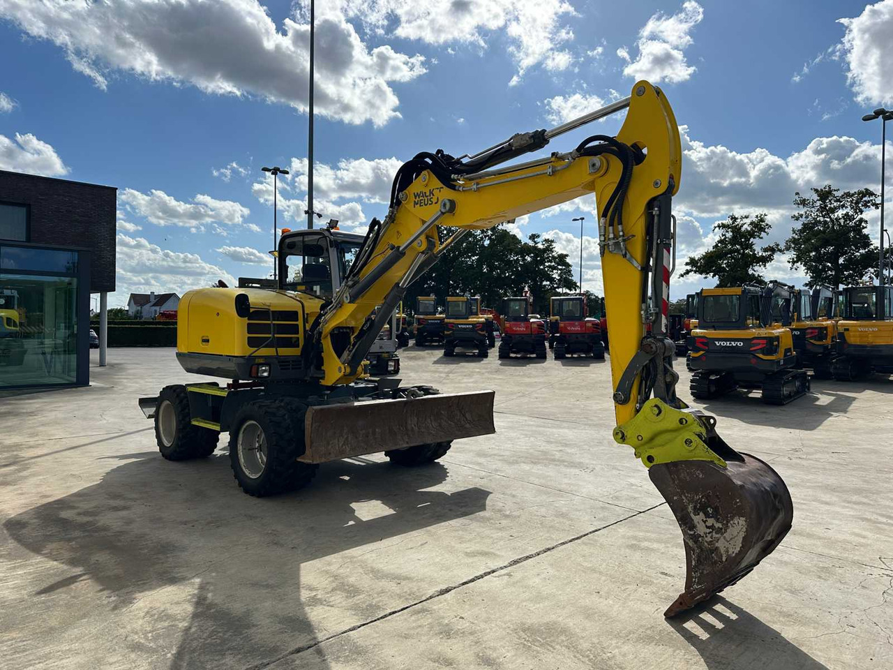Wacker Neuson WACKER NEUSON - 2019 - EW100 - WHEELED EXCAVATOR - Mobiele graafmachine: afbeelding 3 Wacker Neuson WACKER NEUSON - 2019 - EW100 - WHEELED EXCAVATOR - Mobiele graafmachine: afbeelding 3