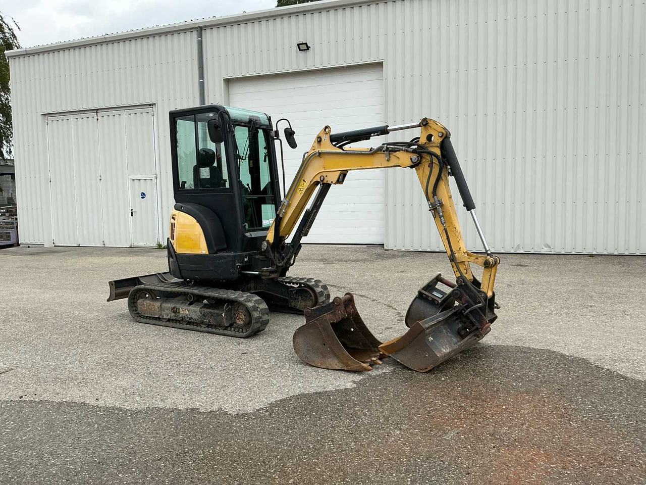 Yanmar VIO25-4 - Rupsgraafmachine: afbeelding 1 Yanmar VIO25-4 - Rupsgraafmachine: afbeelding 1