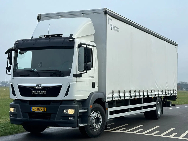 MAN TGM TGM. 15.250. EURO6. 2020. Schuifzeil Bakwagen met Laadklep 990x248x270 - Schuifzeilen vrachtwagen: afbeelding 1 MAN TGM TGM. 15.250. EURO6. 2020. Schuifzeil Bakwagen met Laadklep 990x248x270 - Schuifzeilen vrachtwagen: afbeelding 1