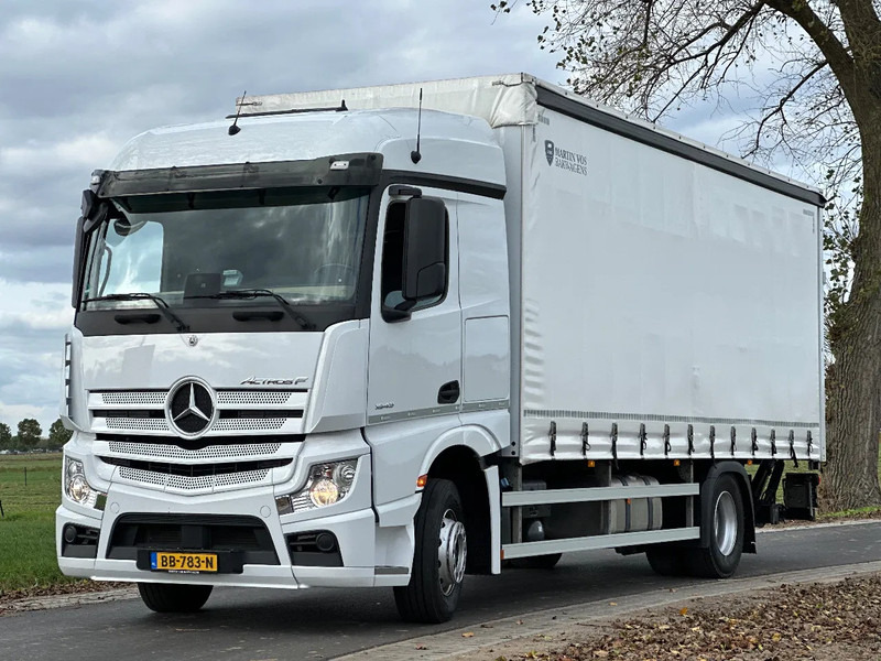 Mercedes-Benz Actros ACTROS 1843L 2022. 183432km Schuifzeil met Laadklep 2000kg - Schuifzeilen vrachtwagen: afbeelding 1 Mercedes-Benz Actros ACTROS 1843L 2022. 183432km Schuifzeil met Laadklep 2000kg - Schuifzeilen vrachtwagen: afbeelding 1