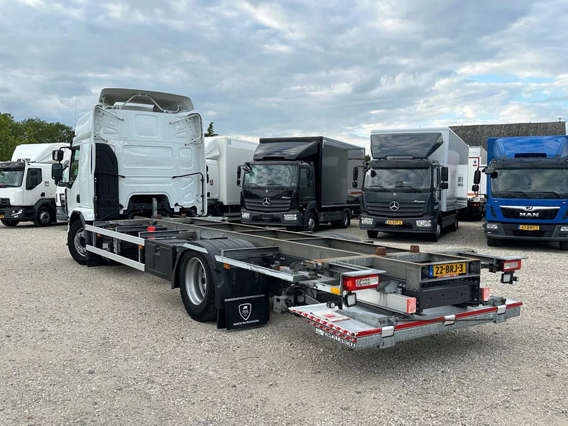 Renault D280 - Schuifzeilen vrachtwagen: afbeelding 3 Renault D280 - Schuifzeilen vrachtwagen: afbeelding 3