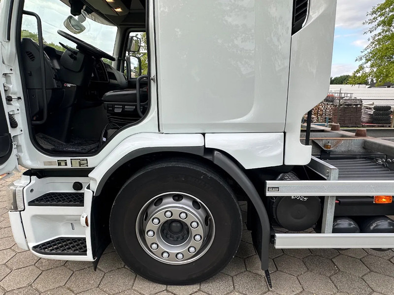 Renault D280 - Schuifzeilen vrachtwagen: afbeelding 5 Renault D280 - Schuifzeilen vrachtwagen: afbeelding 5