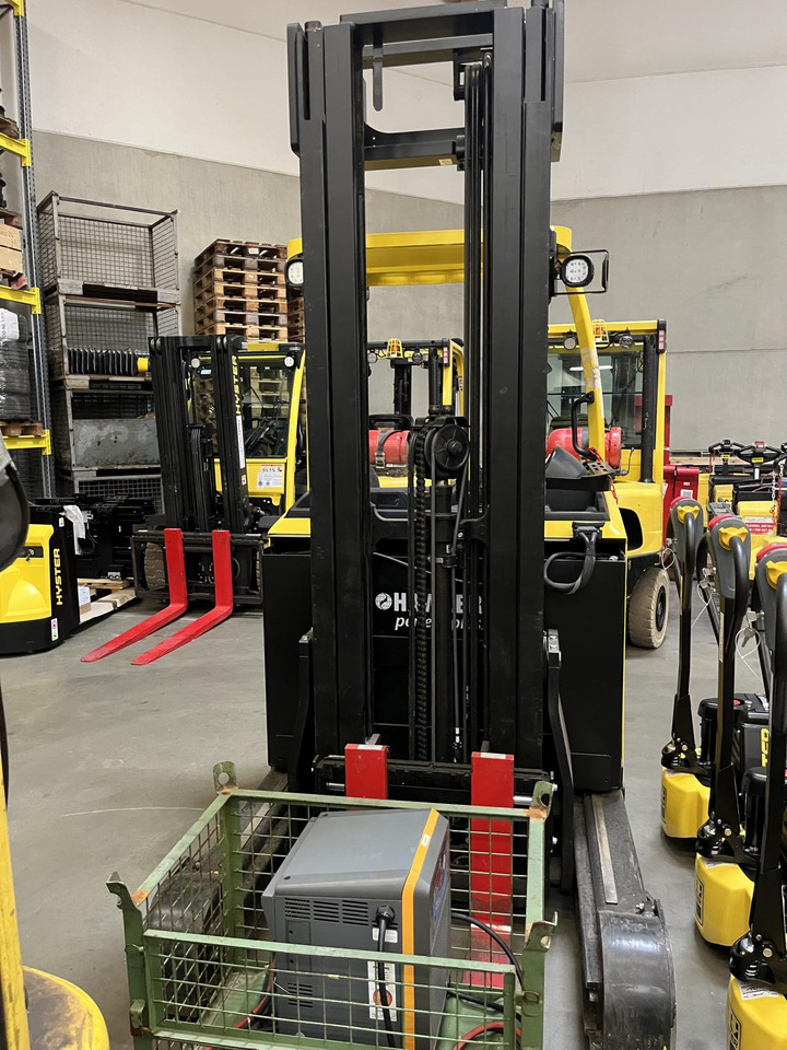 Hyster R1.4 - Reach truck: afbeelding 1 Hyster R1.4 - Reach truck: afbeelding 1