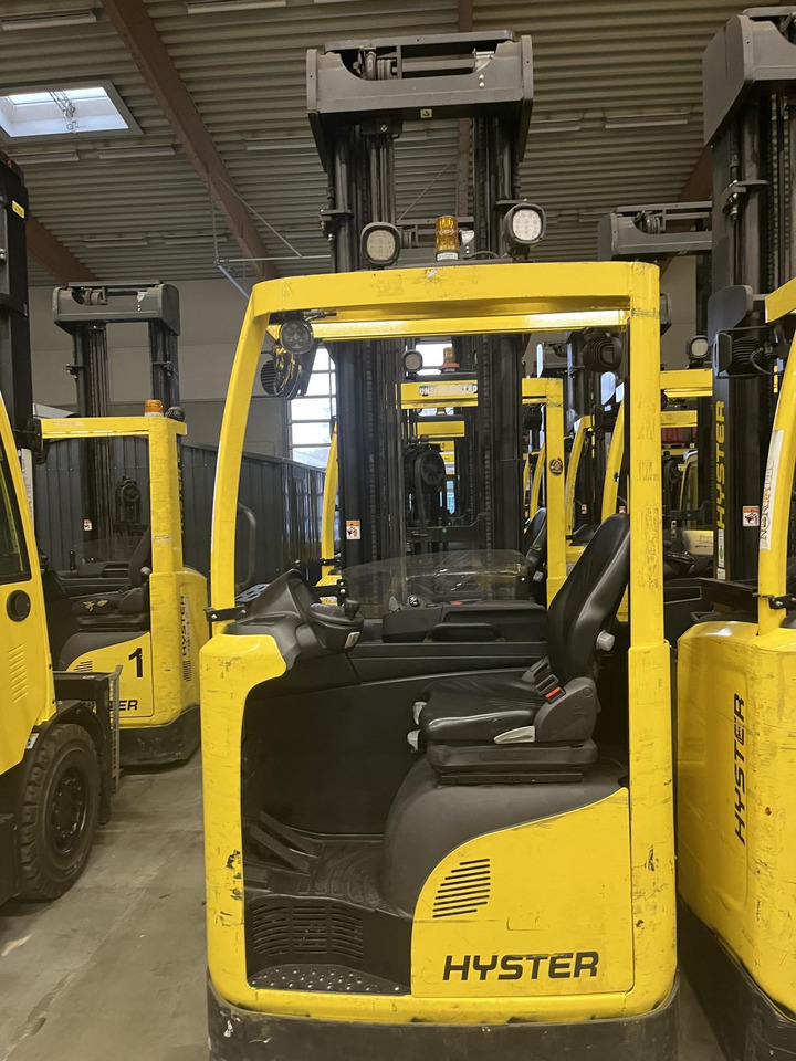 Hyster R1.6 - Reach truck: afbeelding 1 Hyster R1.6 - Reach truck: afbeelding 1