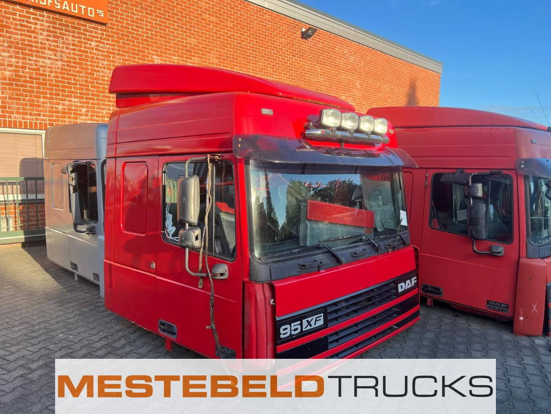 DAF Cabine Spacecab Euro 2 - Cabine voor Vrachtwagen: afbeelding 2 DAF Cabine Spacecab Euro 2 - Cabine voor Vrachtwagen: afbeelding 2
