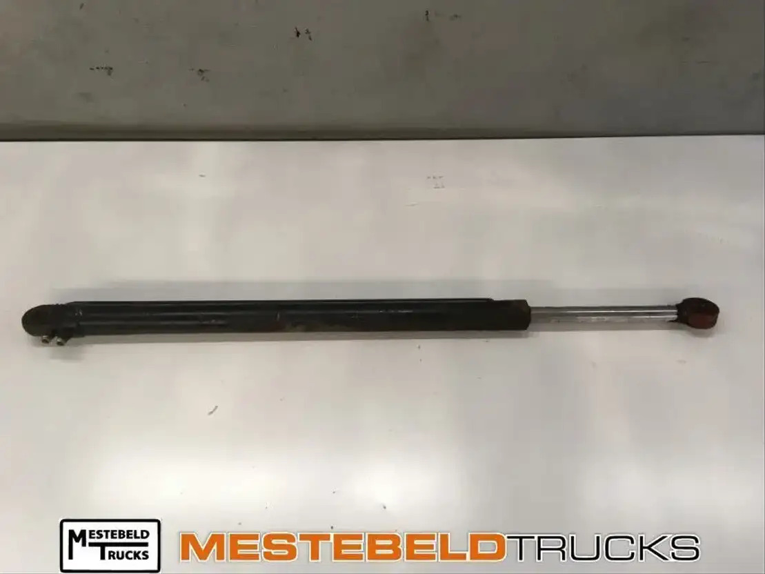 Iveco Cabinekantelcilinder - Cabine en interieur voor Vrachtwagen: afbeelding 1 Iveco Cabinekantelcilinder - Cabine en interieur voor Vrachtwagen: afbeelding 1