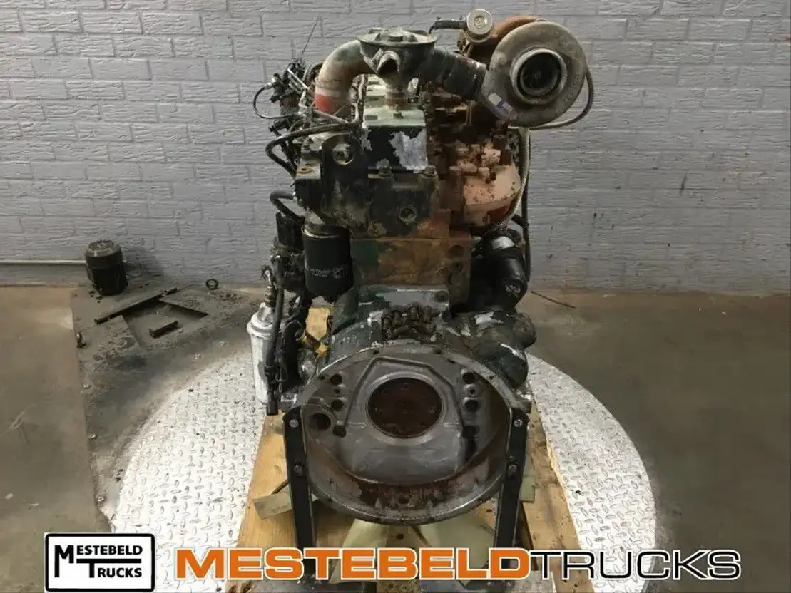 Komatsu Motor Cummins 8.3 ltr  - Motor voor Vrachtwagen: afbeelding 1 Komatsu Motor Cummins 8.3 ltr  - Motor voor Vrachtwagen: afbeelding 1