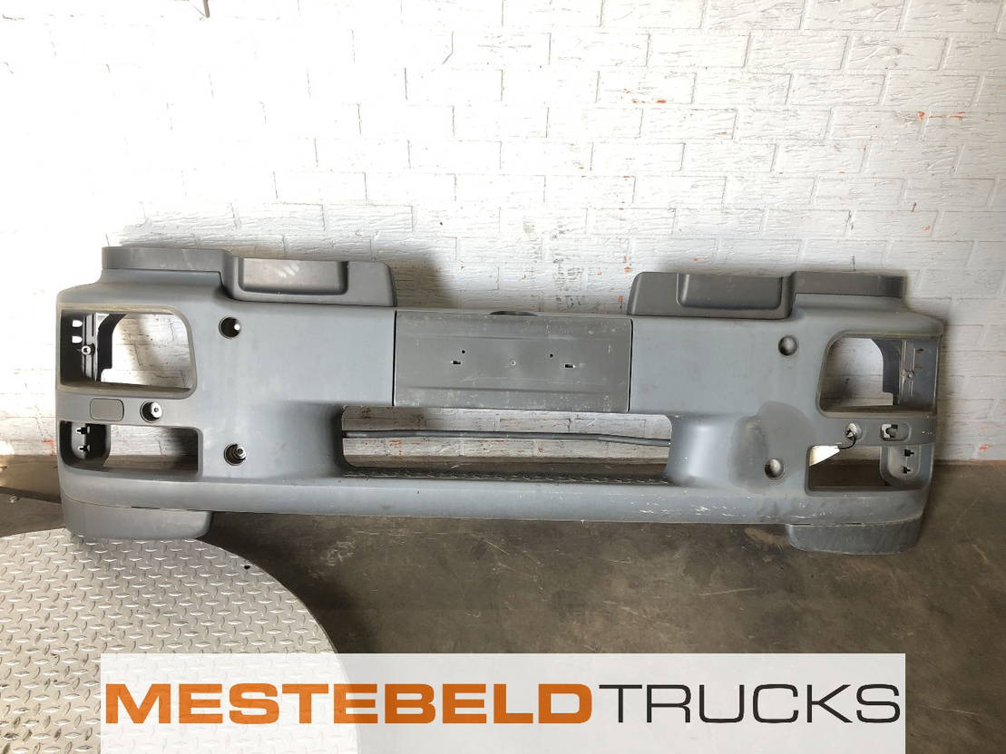 MAN Bumper - Bumper voor Vrachtwagen: afbeelding 1 MAN Bumper - Bumper voor Vrachtwagen: afbeelding 1
