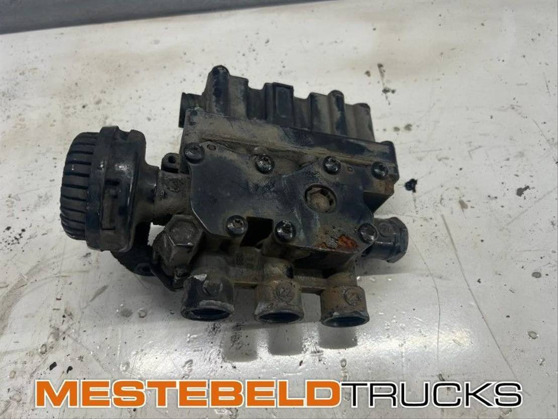 MAN Hoogteregeling ECAS ventiel - Luchtinlaatsysteem voor Drukmachine: afbeelding 1 MAN Hoogteregeling ECAS ventiel - Luchtinlaatsysteem voor Drukmachine: afbeelding 1