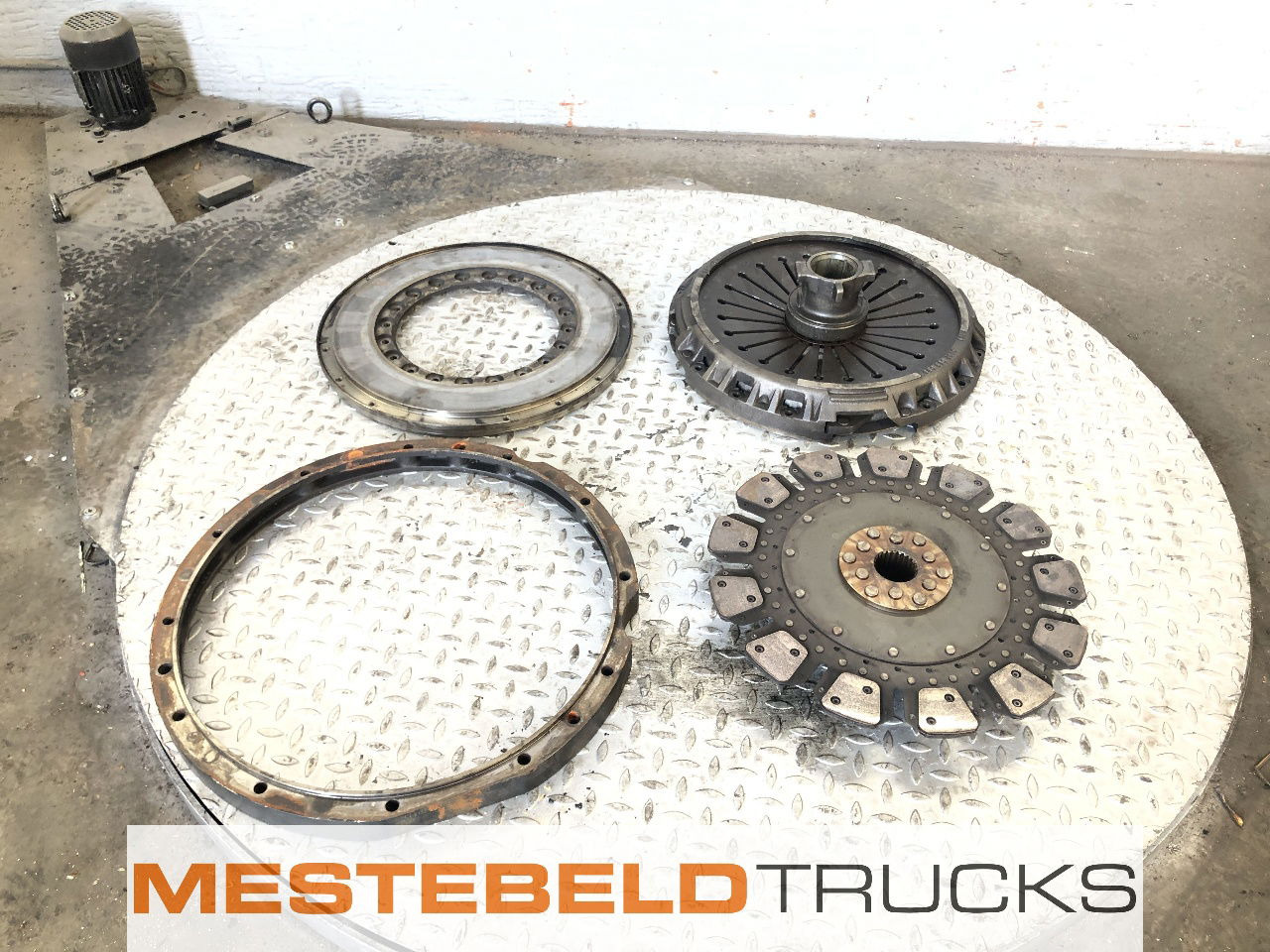 MAN Koppelingsset WSK 440 - Koppeling en onderdelen voor Vrachtwagen: afbeelding 1 MAN Koppelingsset WSK 440 - Koppeling en onderdelen voor Vrachtwagen: afbeelding 1