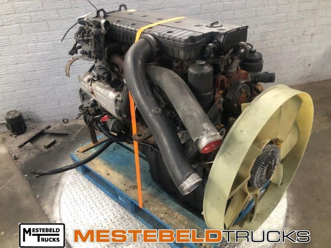 Mercedes-Benz 400420000 - Motor voor Vrachtwagen: afbeelding 1 Mercedes-Benz 400420000 - Motor voor Vrachtwagen: afbeelding 1