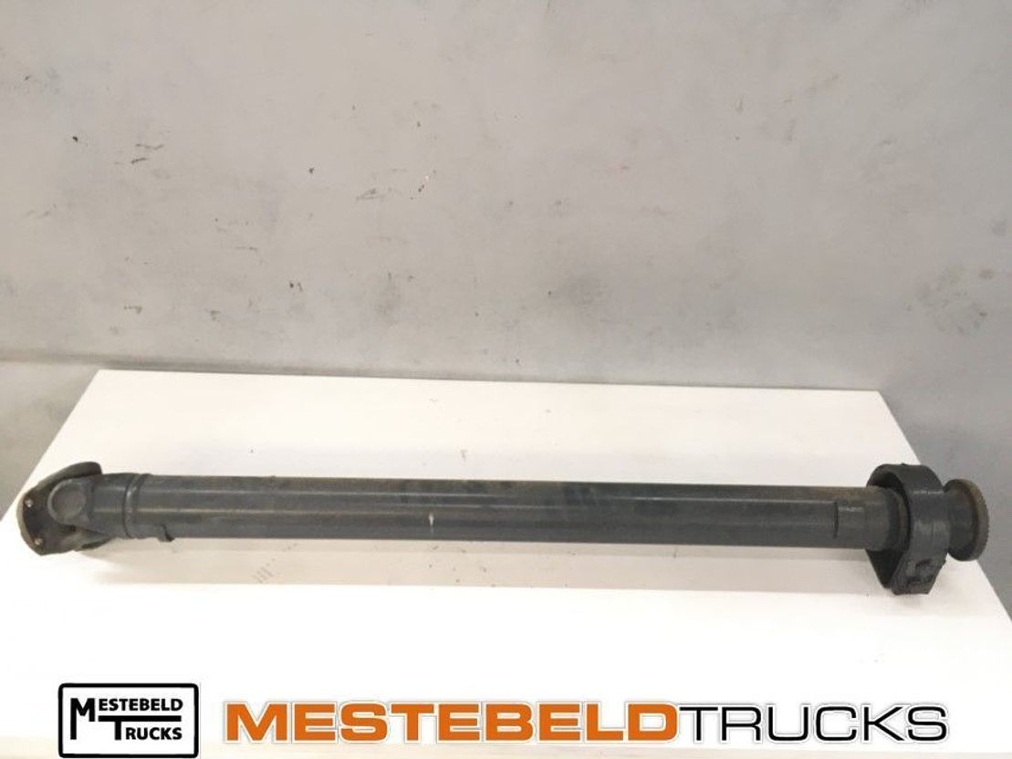 Mercedes-Benz Aandrijfas - Aandrijfas voor Vrachtwagen: afbeelding 1 Mercedes-Benz Aandrijfas - Aandrijfas voor Vrachtwagen: afbeelding 1