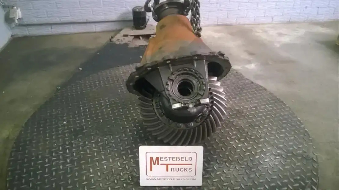 Mercedes-Benz Differentieel R 440-13A - Achterass voor Vrachtwagen: afbeelding 1 Mercedes-Benz Differentieel R 440-13A - Achterass voor Vrachtwagen: afbeelding 1