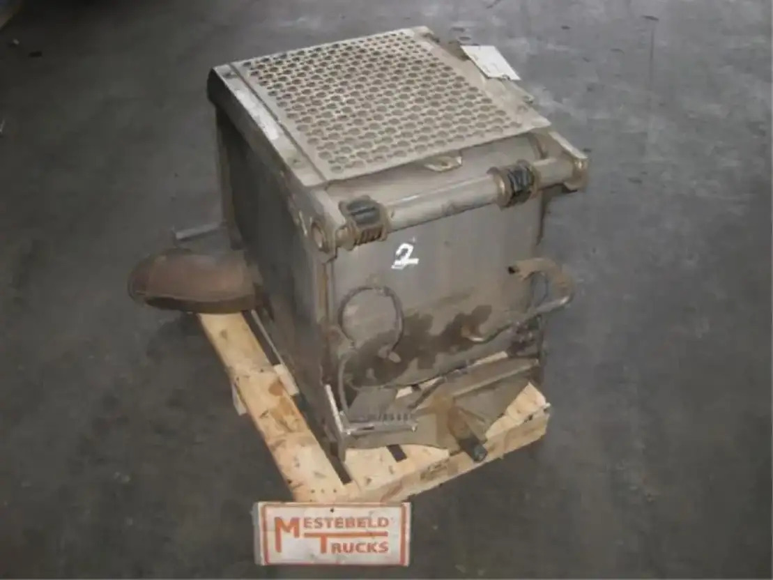 Mercedes-Benz Katalysator Axor - Uitlaatsysteem voor Vrachtwagen: afbeelding 1 Mercedes-Benz Katalysator Axor - Uitlaatsysteem voor Vrachtwagen: afbeelding 1