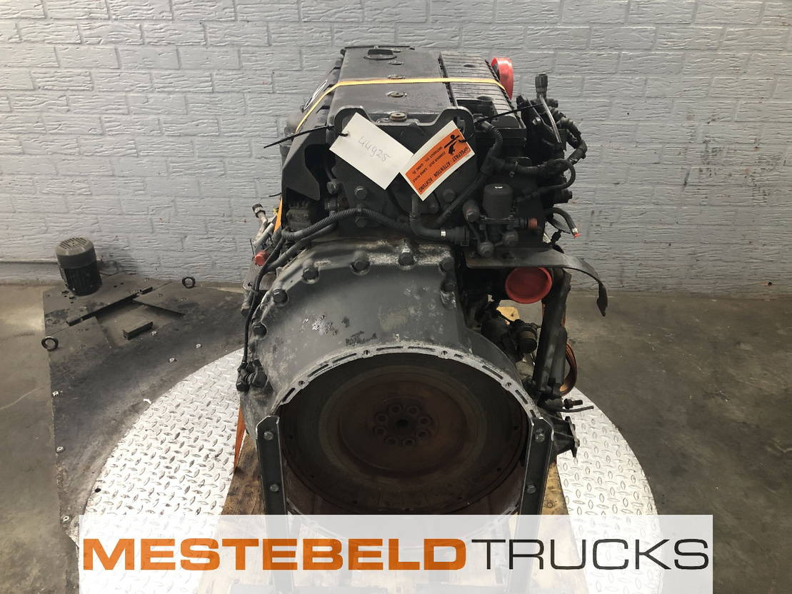 Mercedes-Benz Motor OM 924 LA - Motor voor Vrachtwagen: afbeelding 4 Mercedes-Benz Motor OM 924 LA - Motor voor Vrachtwagen: afbeelding 4