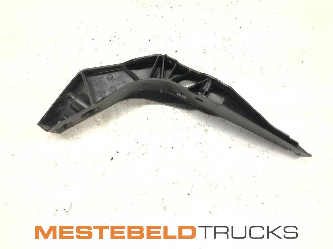 Mercedes-Benz Steun luchtfilter - Luchtinlaatsysteem voor Vrachtwagen: afbeelding 1 Mercedes-Benz Steun luchtfilter - Luchtinlaatsysteem voor Vrachtwagen: afbeelding 1