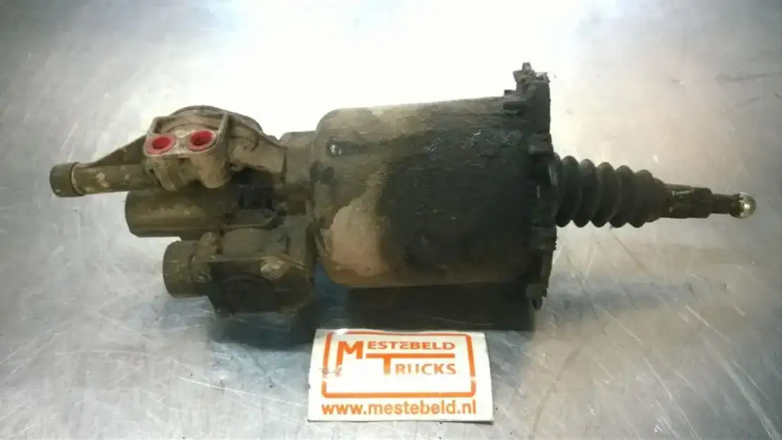 Renault K oppelingsbekrachtiger Premium - Koppeling en onderdelen voor Vrachtwagen: afbeelding 1 Renault K oppelingsbekrachtiger Premium - Koppeling en onderdelen voor Vrachtwagen: afbeelding 1