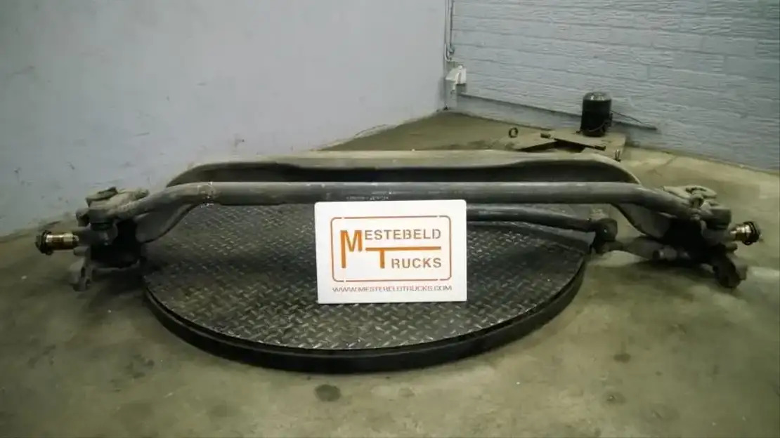 Renault Vooraslichaam met fusees - Vooras voor Vrachtwagen: afbeelding 1 Renault Vooraslichaam met fusees - Vooras voor Vrachtwagen: afbeelding 1