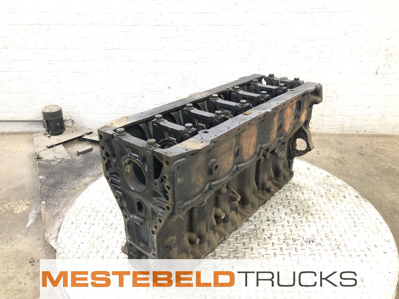 Volvo Blok D12A - Motor en onderdelen voor Vrachtwagen: afbeelding 2 Volvo Blok D12A - Motor en onderdelen voor Vrachtwagen: afbeelding 2