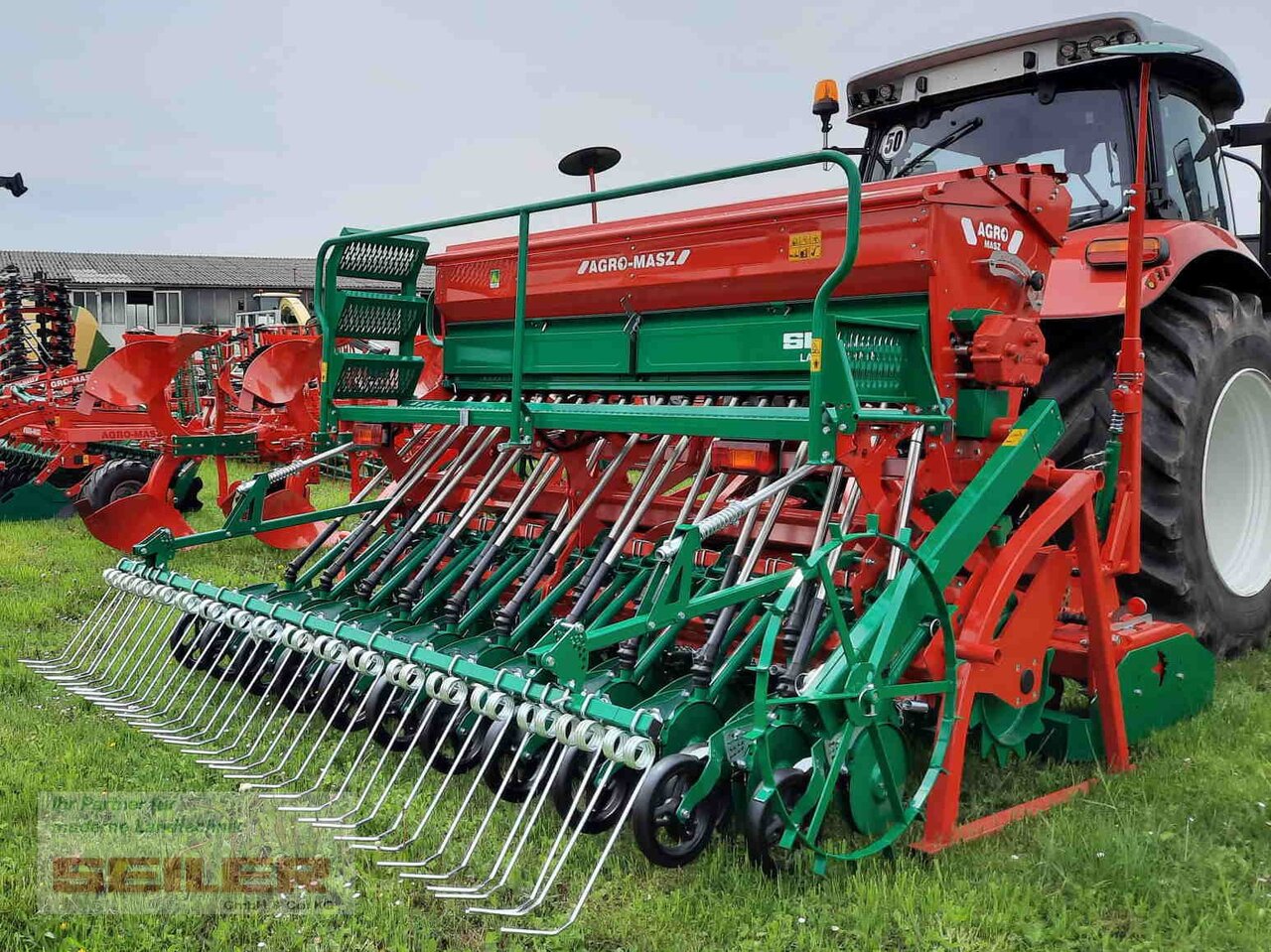 Agro-Masz ANA 30 + SN 300 - Zaaicombinatie: afbeelding 1 Agro-Masz ANA 30 + SN 300 - Zaaicombinatie: afbeelding 1