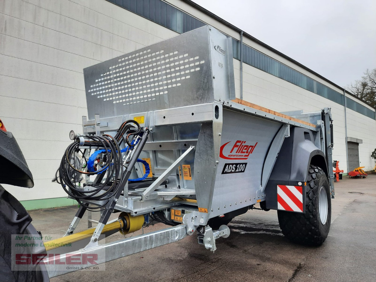 Fliegl ADS 100 Einachs 9m³ - Mestverspreider: afbeelding 2 Fliegl ADS 100 Einachs 9m³ - Mestverspreider: afbeelding 2
