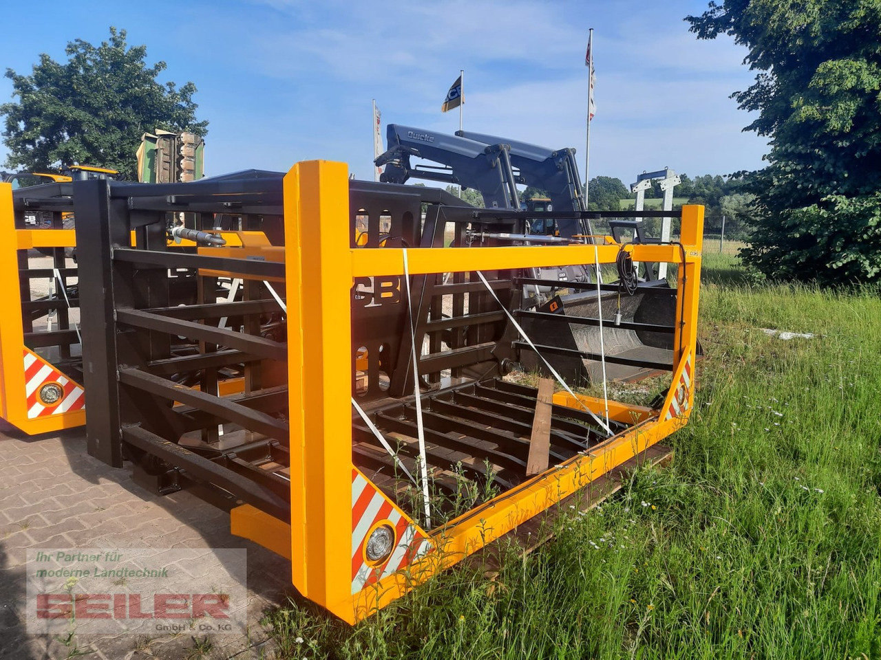 JCB Grasgabel 16ft 5m VOLVO LARGE - Vorken voor Landbouwmachine: afbeelding 2 JCB Grasgabel 16ft 5m VOLVO LARGE - Vorken voor Landbouwmachine: afbeelding 2