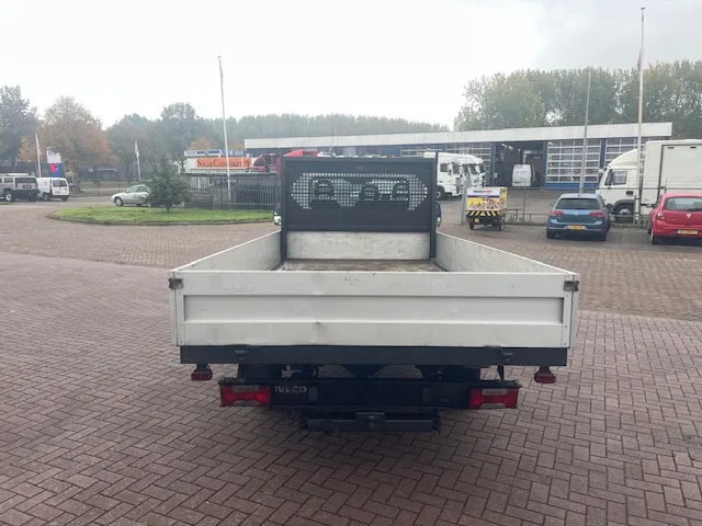 Iveco Daily 35S14 - Pick-up, Bestelwagen met dubbele cabine: afbeelding 4 Iveco Daily 35S14 - Pick-up, Bestelwagen met dubbele cabine: afbeelding 4