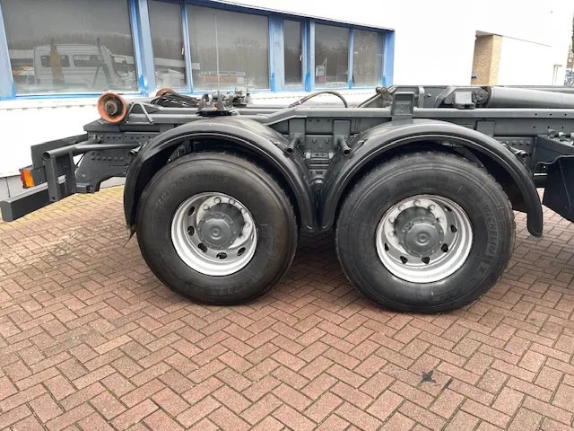 Mercedes-Benz Atego 2628 6x4 Manual gear Full steel suspension - Chassis vrachtwagen: afbeelding 4 Mercedes-Benz Atego 2628 6x4 Manual gear Full steel suspension - Chassis vrachtwagen: afbeelding 4