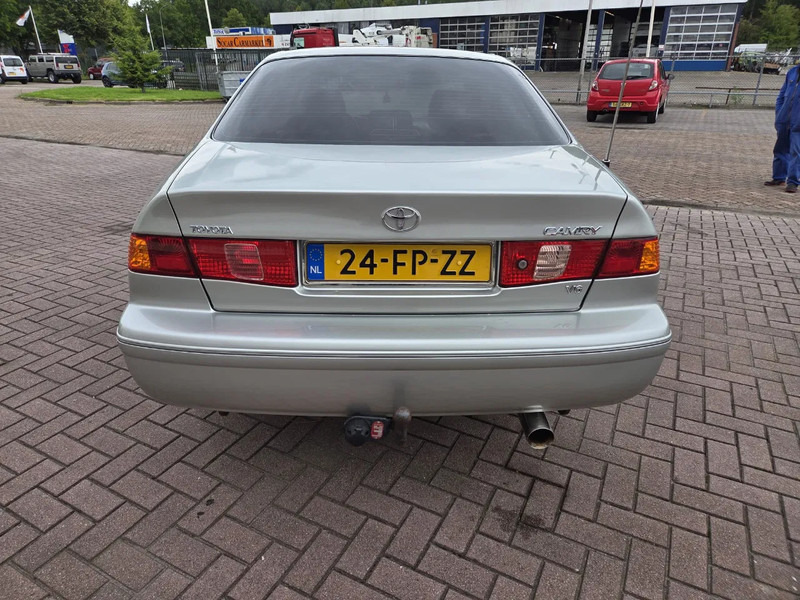 Toyota Camry 3.0 // V6 // 24v // Automaat // leather Seats - Sedan: afbeelding 4 Toyota Camry 3.0 // V6 // 24v // Automaat // leather Seats - Sedan: afbeelding 4