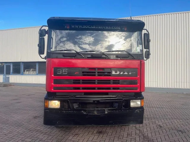 DAF 95.360 ATI 6X4 FULL SPRING - Trekker: afbeelding 2 DAF 95.360 ATI 6X4 FULL SPRING - Trekker: afbeelding 2